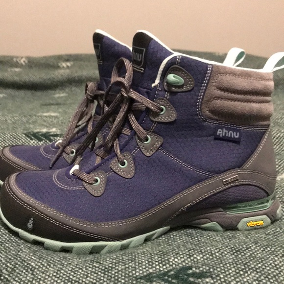 Ahnu Shoes - Women’s Ahnu Waterproof Hiking Boots
